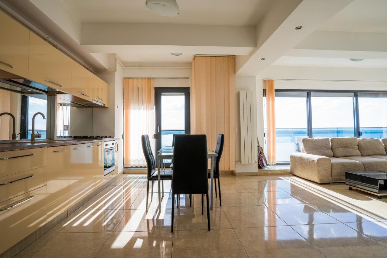 Mamaia Vip Apartment Eksteriør billede